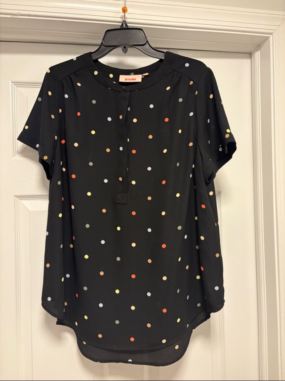 EVRI Black Short-Sleeve Polka Dot Top